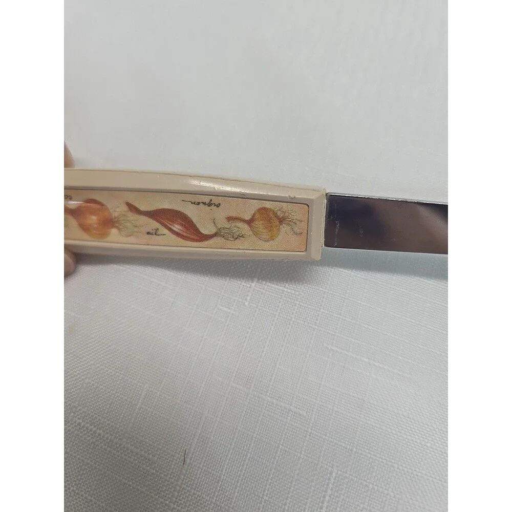 Ekco spoon overall